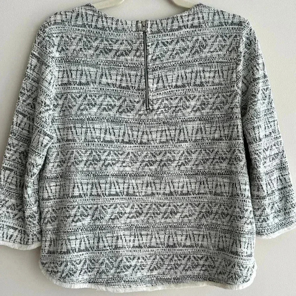 Anthropologie W5 Black and White Fringe Hem 3/4 Sleeve Zippered Aztec Blouse, M - Picture 15 of 16